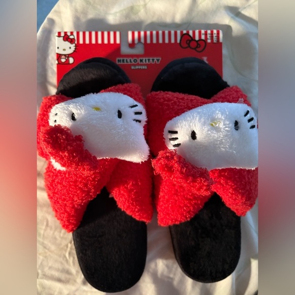 Hello Kitty Fuzzy Red and Black Slippers - Picture 7 of 7